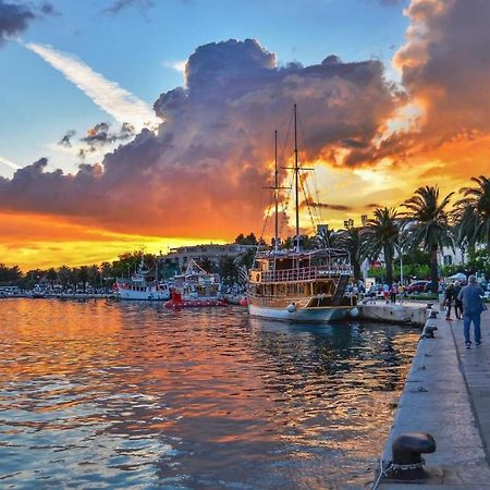 Aurelia Apartment Makarska Ngoại thất bức ảnh